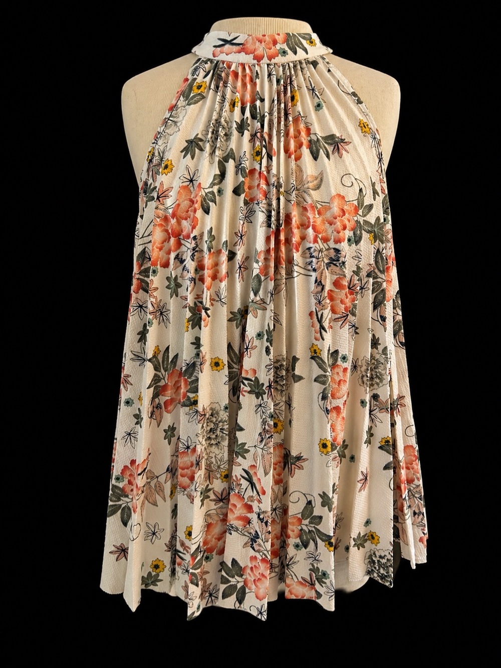 Entro Floral Halter Flow‎ Top Size L